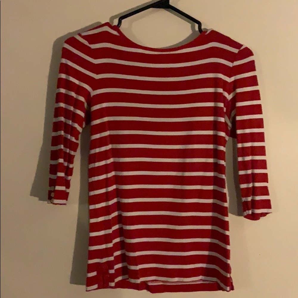 XS white and red half sleeve shirt